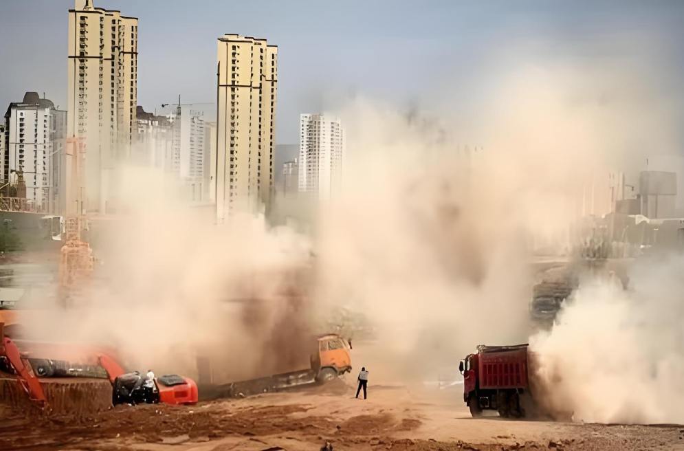 《中華人民共和國大氣污染防治法》明確規(guī)定，企業(yè)事業(yè)單位應(yīng)當(dāng)防止、減少環(huán)境污染，對所造成的損害依法承擔(dān)責(zé)任。